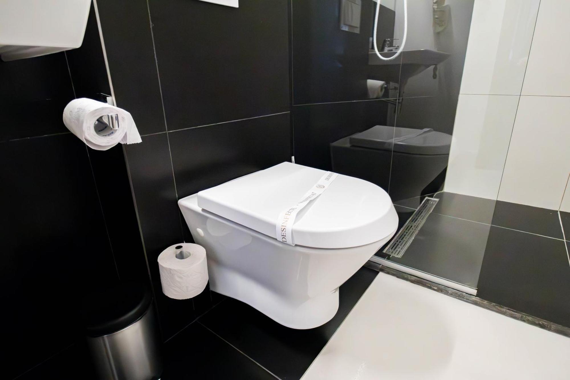 Hotel Ottimo Брашов Екстер'єр фото