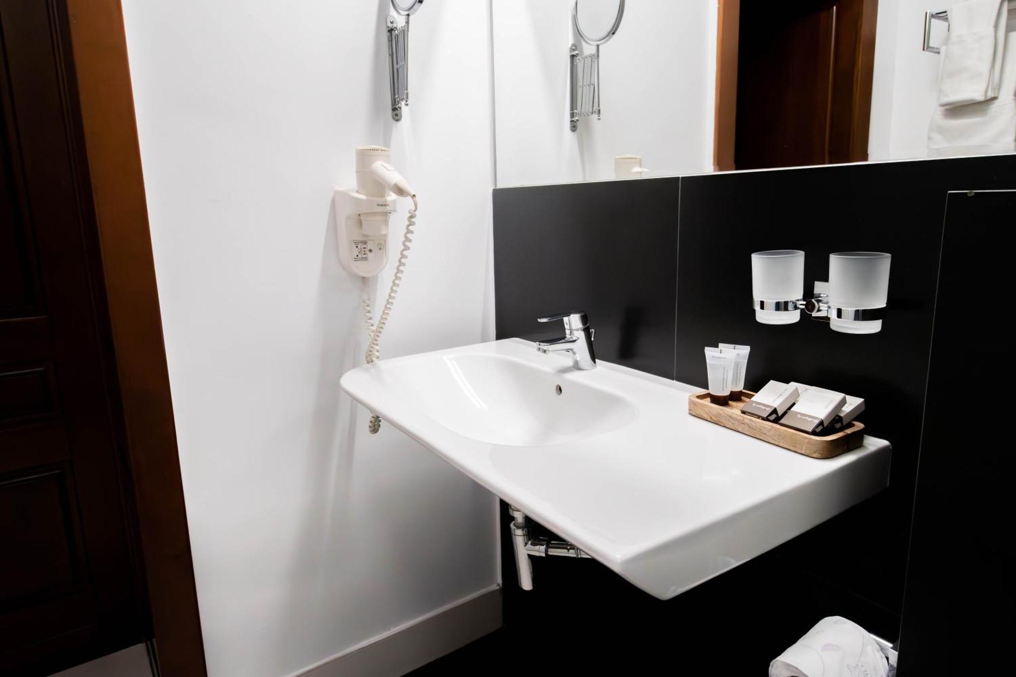 Hotel Ottimo Брашов Екстер'єр фото