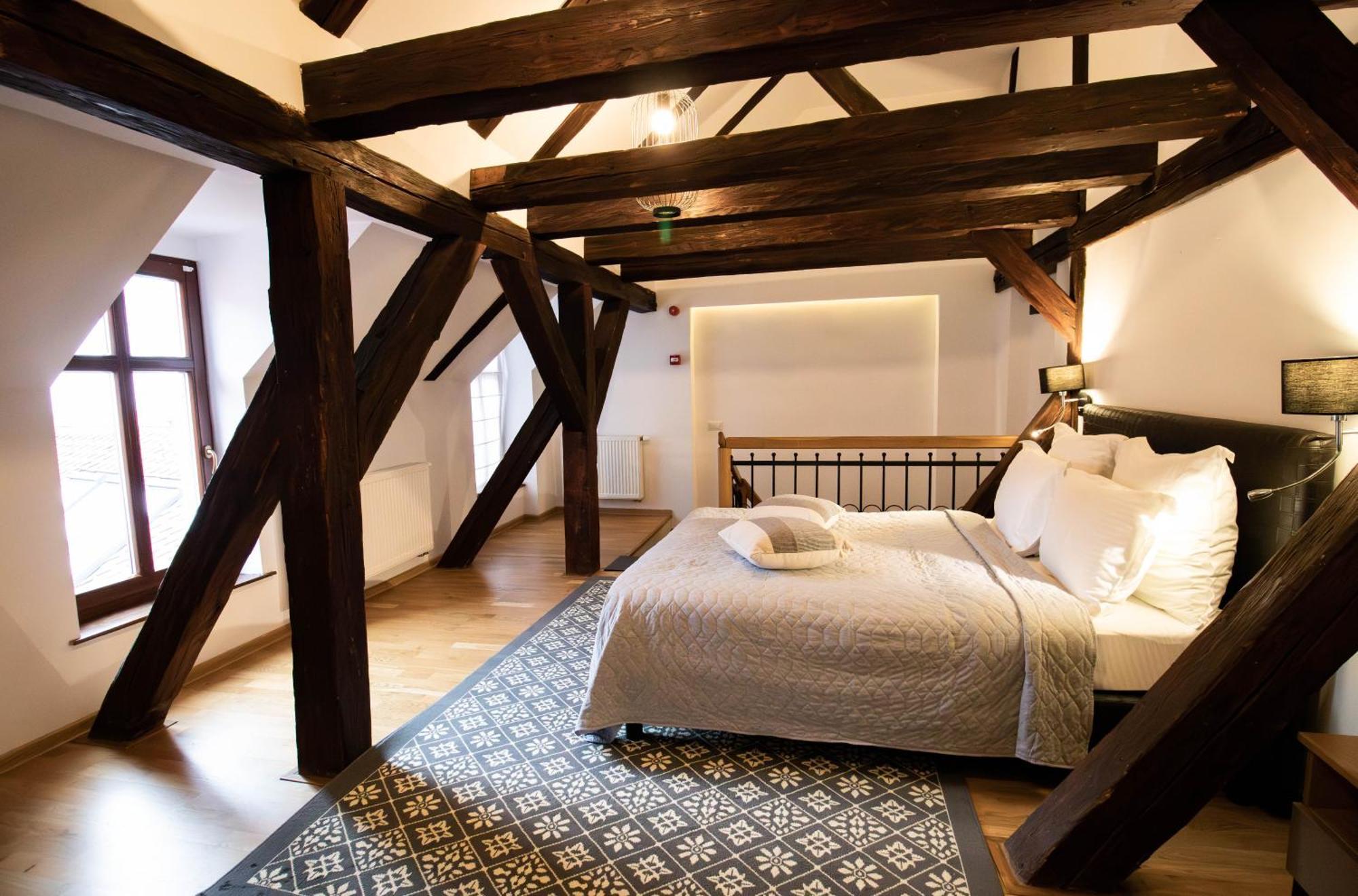 Hotel Ottimo Брашов Екстер'єр фото