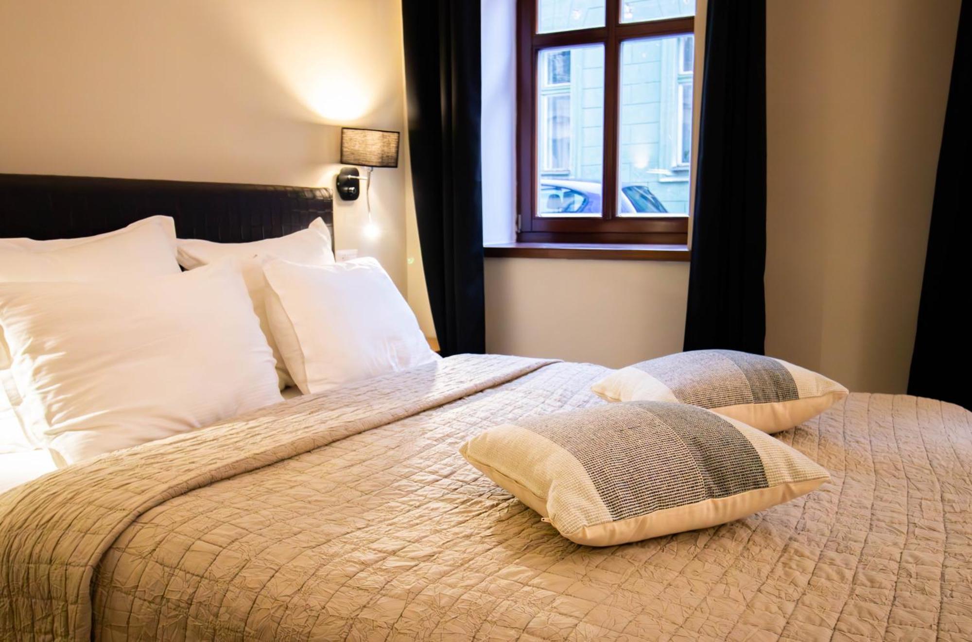 Hotel Ottimo Брашов Екстер'єр фото