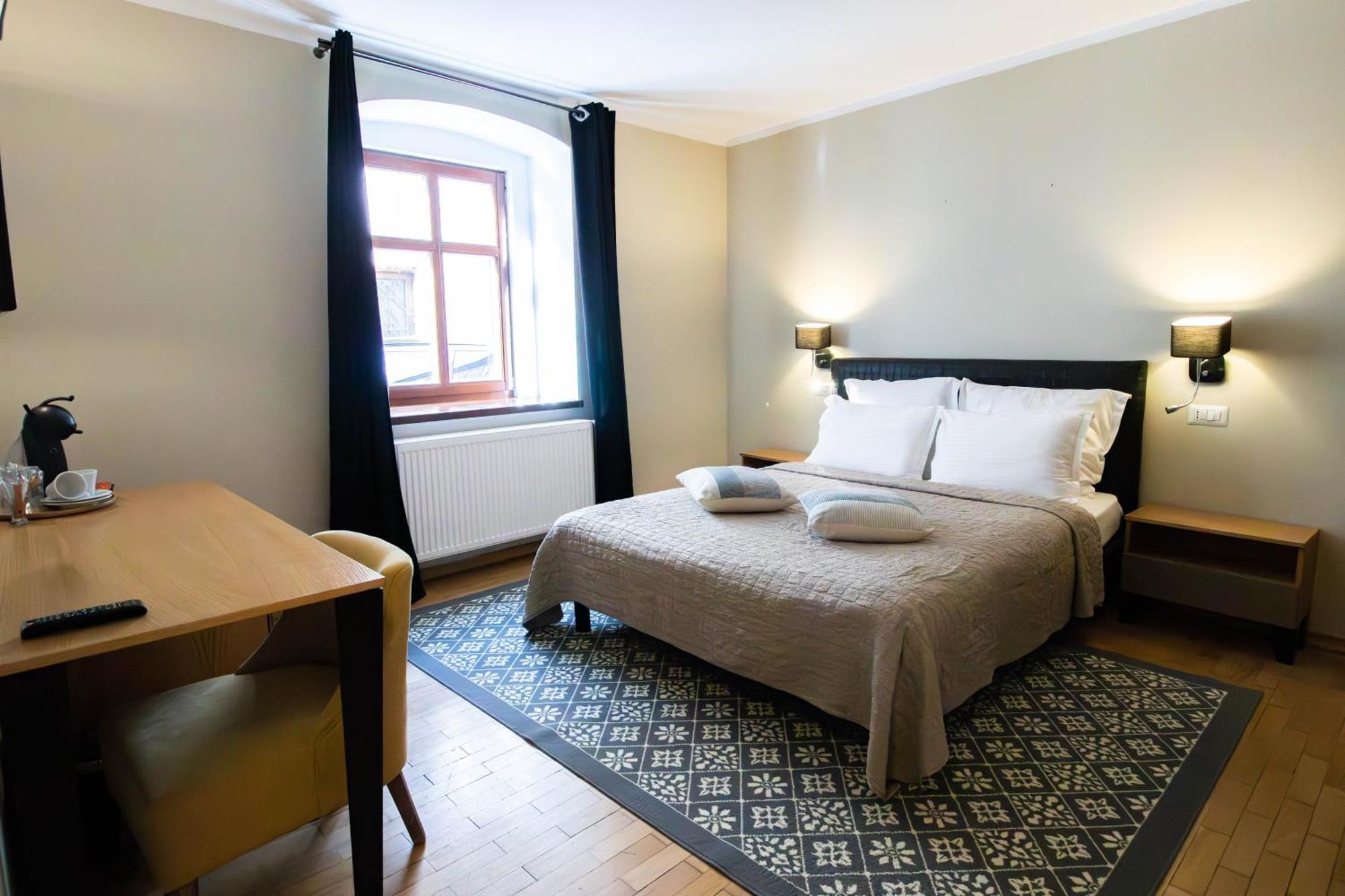 Hotel Ottimo Брашов Екстер'єр фото