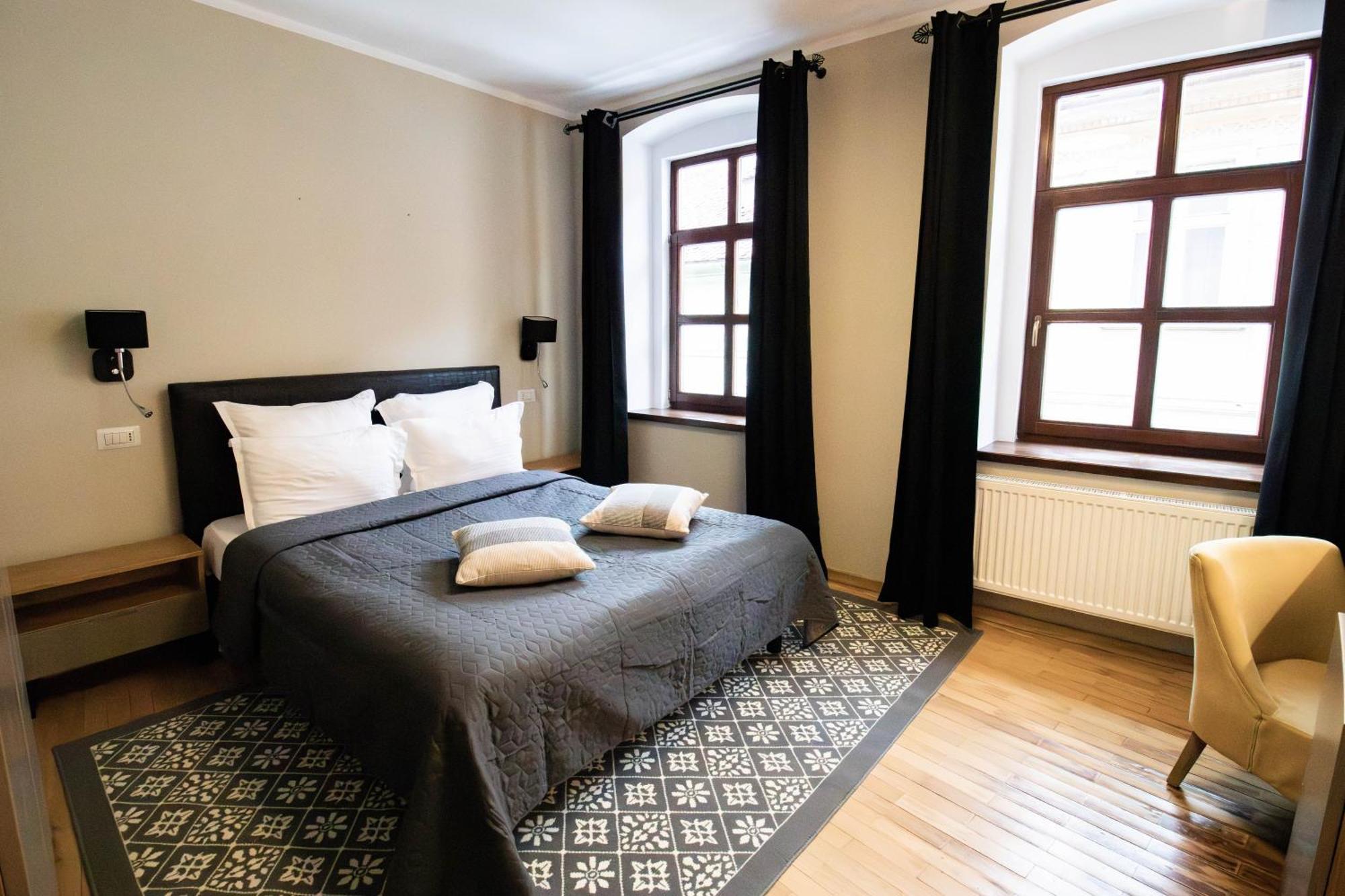 Hotel Ottimo Брашов Екстер'єр фото