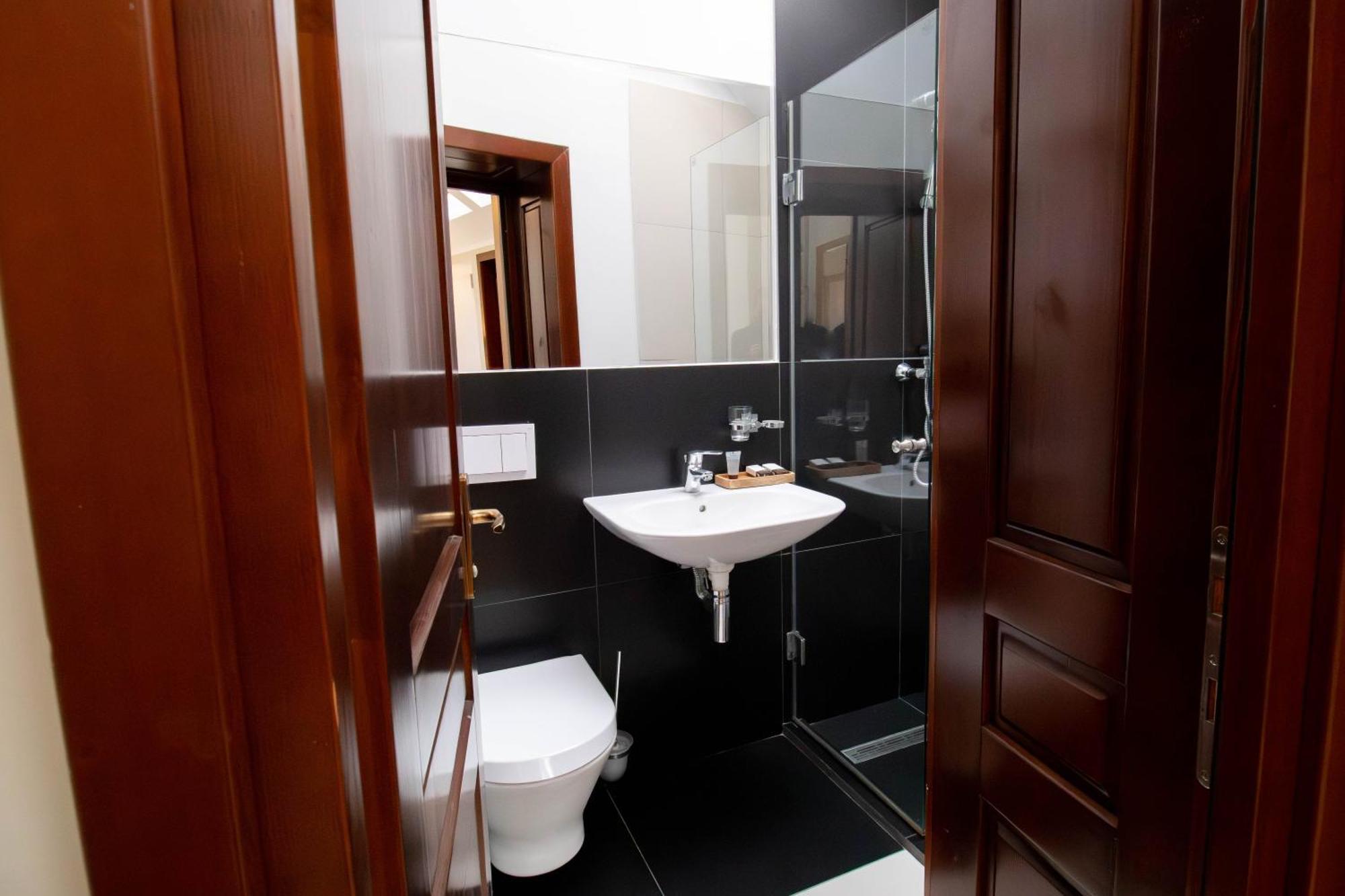 Hotel Ottimo Брашов Екстер'єр фото